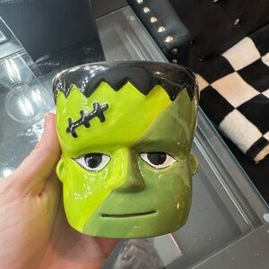 Frankenstein makeup brush holder